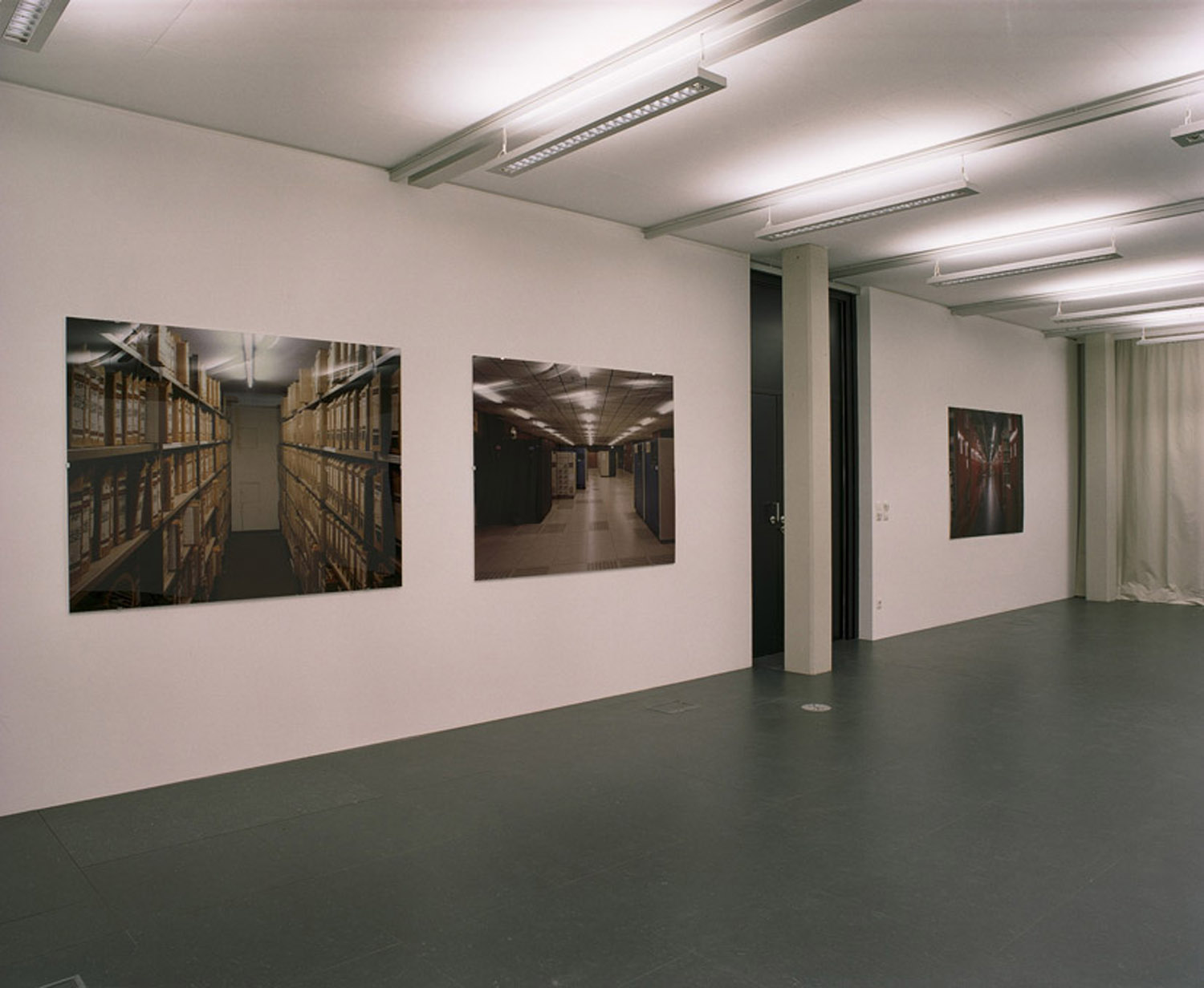 Ernst Logar — Non Public Spaces, Kunstraum Lakeside, 2006 | Photo: Ernst Logar