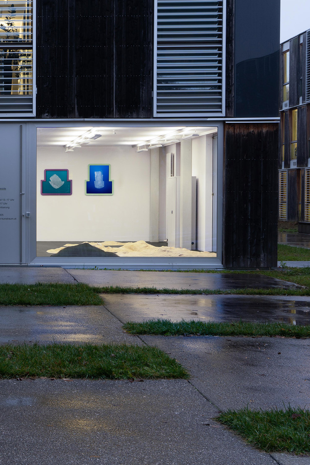 Mara Novak — My drink tastes like apocalypse | Photo: Mara Novak