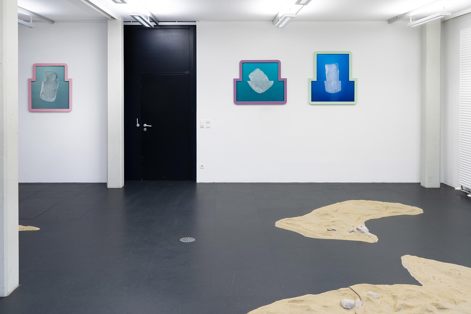 Mara Novak — My drink tastes like apocalypse | Photo: Mara Novak